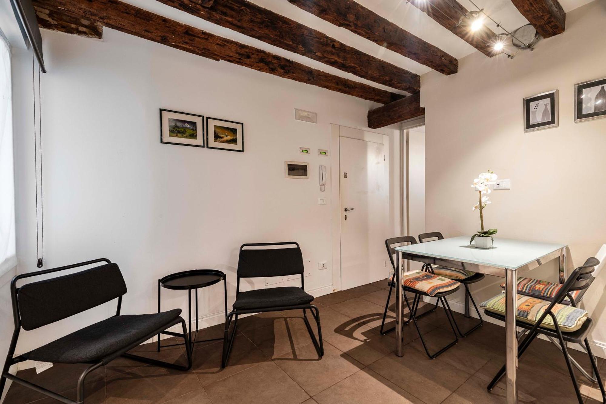 San Giacomo Pied-A-Terre House By Wonderful Italy Velence Kültér fotó